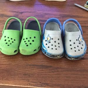 Two pairs crocs size 7 toddler